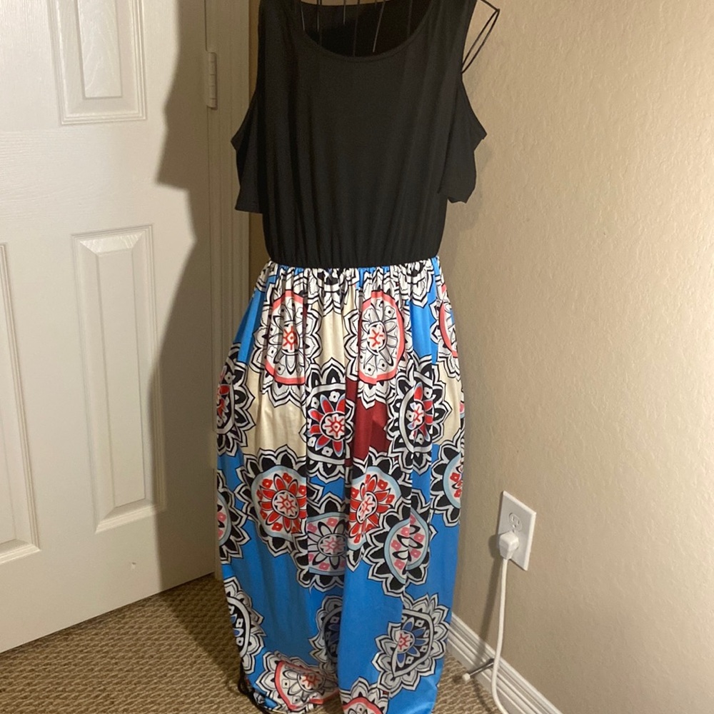 BoHo cold shoulder maxi dress